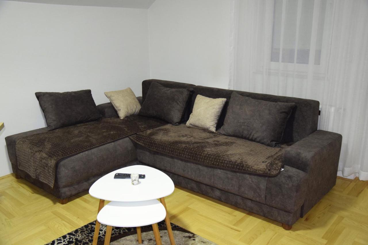 Apartmani Maric Novi Pazar Eksteriør billede